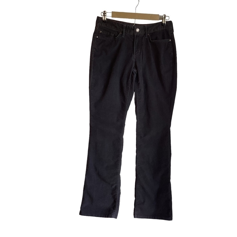 Eddie Bauer Women’s Gray Corduroy Curvy Bootcut Trousers.  Size 4